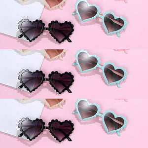 Kid’s Serrated Heart Shaped Sunglasses (Black & Mint)