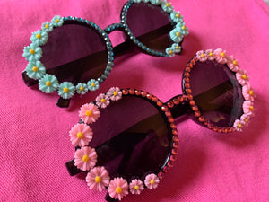 Flower Dollop Sunglasses (Pink or Mint)