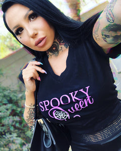 Spooky Queen V Neck T-Shirt